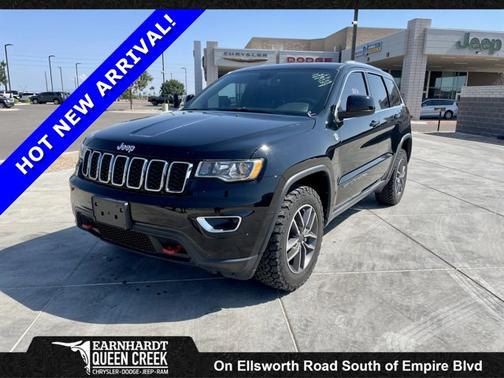 2020 Jeep Grand Cherokee Laredo E