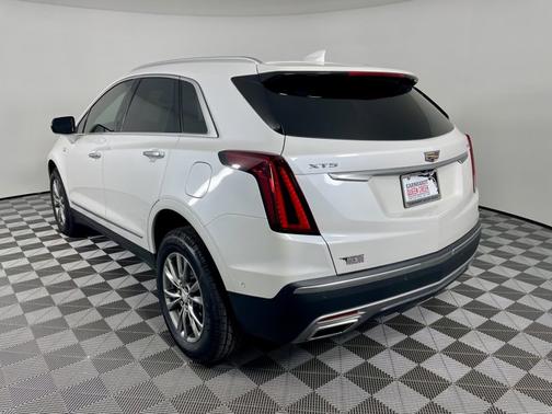 2021 Cadillac XT5 FWD Premium Luxury