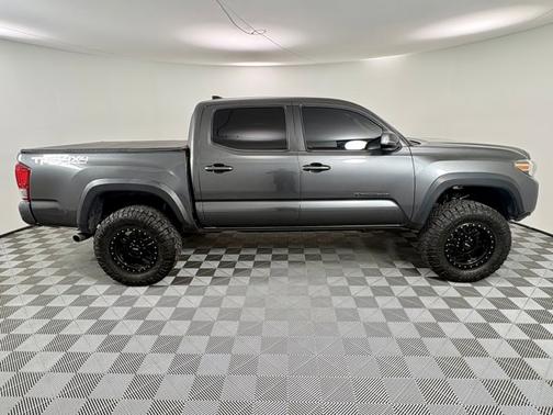 2017 Toyota Tacoma Base