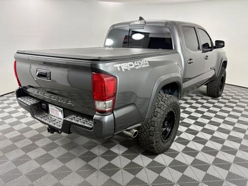 2017 Toyota Tacoma Base