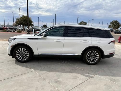 White 2020 Lincoln Aviator Reserve RWD