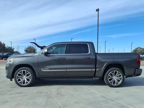 Granite Crystal Metallic Clearcoat 2026 RAM 1500 Tungsten