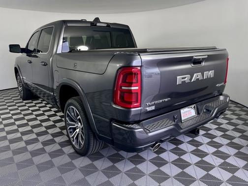 Granite Crystal Metallic Clearcoat 2026 RAM 1500 Tungsten