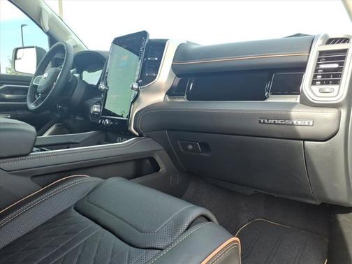 Granite Crystal Metallic Clearcoat 2026 RAM 1500 Tungsten