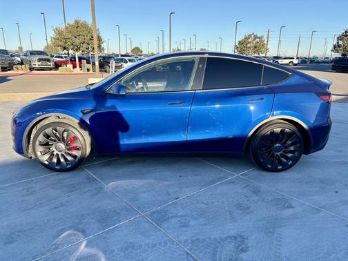 2025 Tesla Model Y Performance