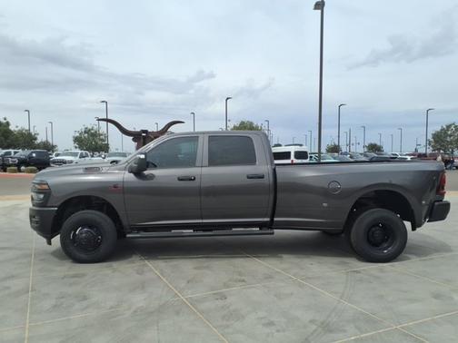 Granite Crystal Metallic Clearcoat 2026 RAM 3500 Tradesman