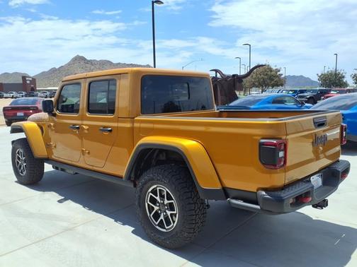 Goldilocks 2026 Jeep Gladiator Rubicon X