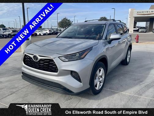 2023 Toyota Highlander L