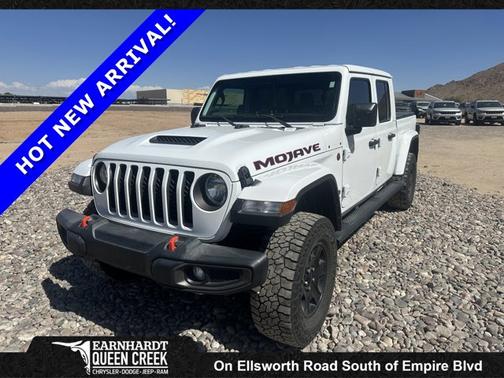 Bright White Clearcoat 2021 Jeep Gladiator Mojave