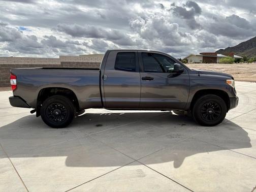 2014 Toyota Tundra SR