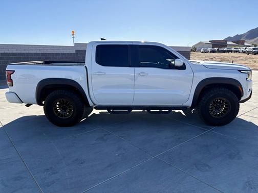 2022 Nissan Frontier PRO-X