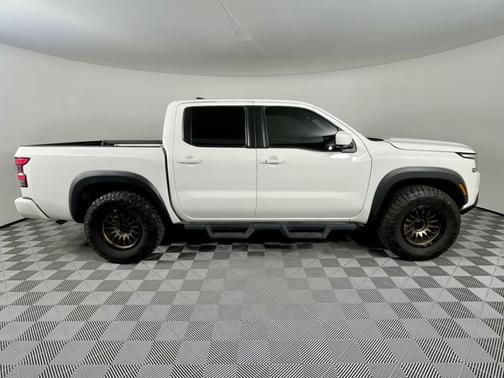 2022 Nissan Frontier PRO-X