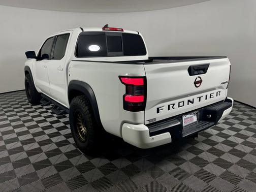 2022 Nissan Frontier PRO-X