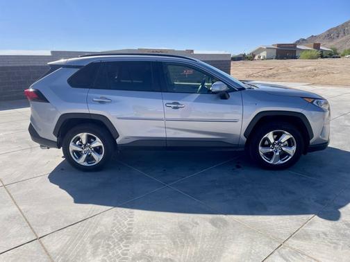 2020 Toyota RAV4 Hybrid Limited