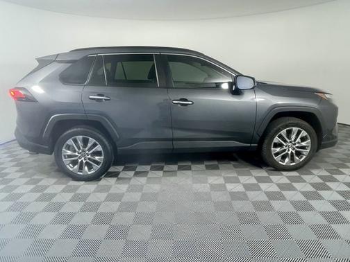 Magnetic Gray Metallic 2022 Toyota RAV4 Limited