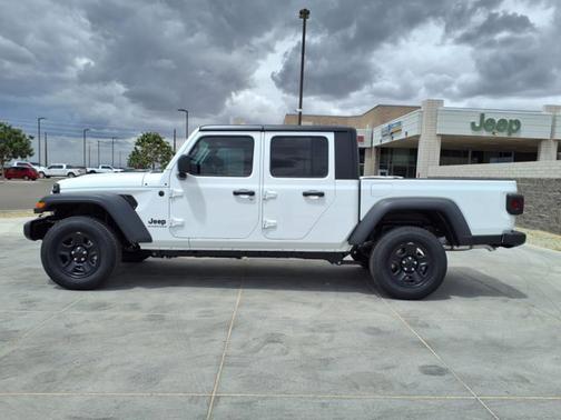2025 Jeep Gladiator Sport