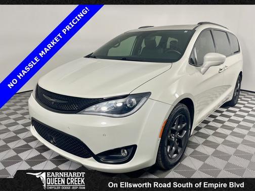 2019 Chrysler Pacifica Touring L Plus 35th Anniversary