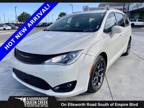 2019 Chrysler Pacifica Touring L Plus 35th Anniversary
