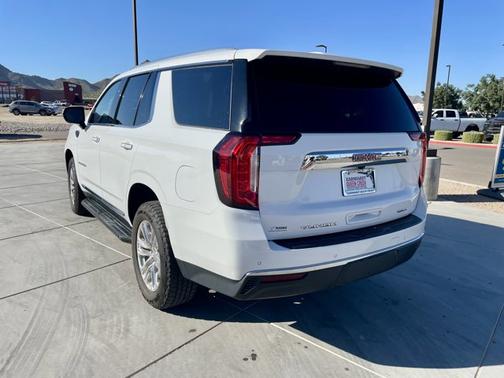 2021 GMC Yukon SLT
