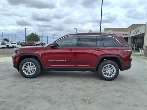 2025 Jeep Grand Cherokee Laredo X