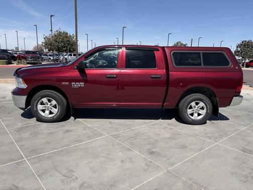 Delmonico Red Pearlcoat 2019 RAM 1500 Classic Tradesman