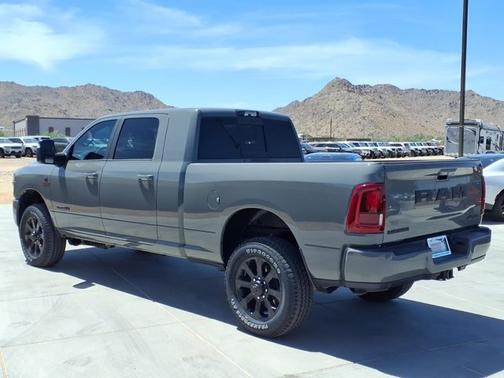 Ceramic Gray Clearcoat 2026 RAM 2500 Laramie