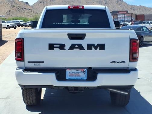 Bright White Clearcoat 2026 RAM 2500 Big Horn