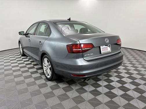 2017 Volkswagen Jetta 1.8T SEL