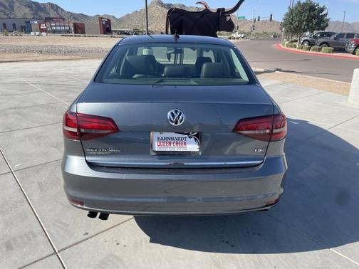 2017 Volkswagen Jetta 1.8T SEL