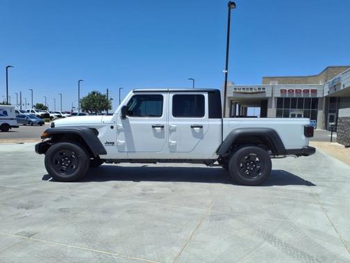 2025 Jeep Gladiator Sport