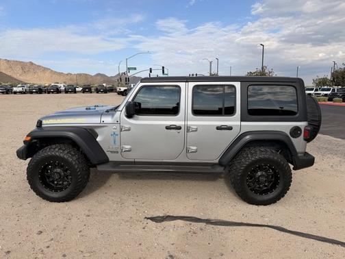 Billet Silver Metallic Clearcoat 2018 Jeep Wrangler Unlimited Sport