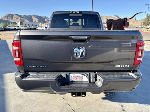 Granite Crystal Metallic Clearcoat 2022 RAM 2500 Limited