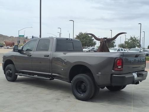 Granite Crystal Metallic Clearcoat 2026 RAM 3500 Big Horn