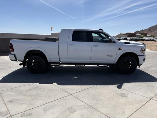 Bright White Clearcoat 2021 RAM 2500 Laramie
