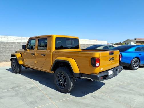 Goldilocks 2026 Jeep Gladiator Sport S