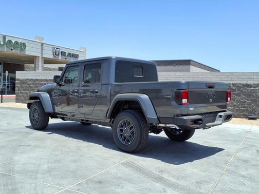 2025 Jeep Gladiator Sport S