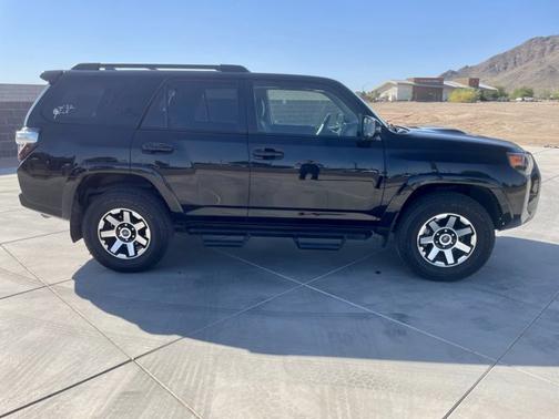 2023 Toyota 4Runner TRD Off Road