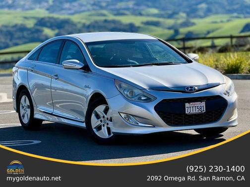 2011 Hyundai SONATA Hybrid Base