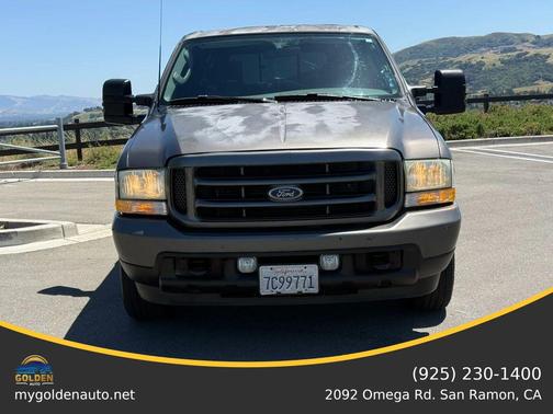 Gray 2003 Ford F-250 XLT