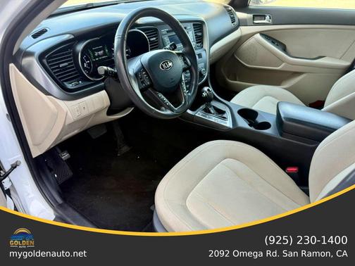 White 2012 Kia Optima Hybrid Sedan 4D