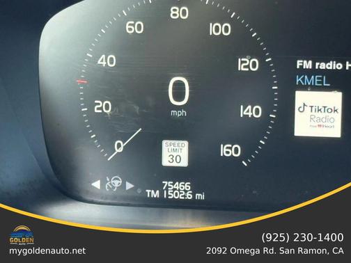 2018 Volvo XC90 T6 Momentum