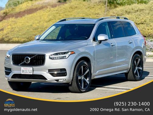 2018 Volvo XC90 T6 Momentum