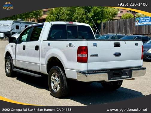 2005 Ford F-150 XLT SuperCrew