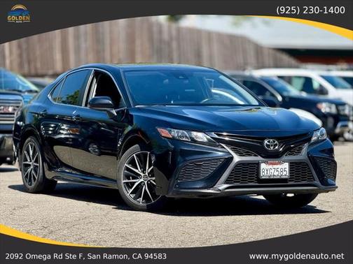 2021 Toyota Camry SE