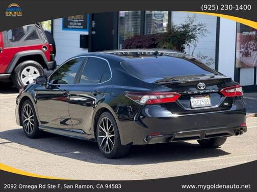 2021 Toyota Camry SE