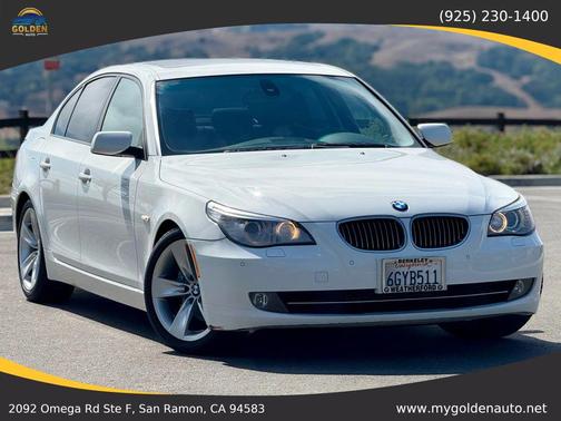 2009 BMW 528 528i Sedan 4D