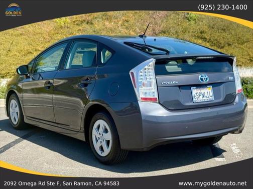 2011 Toyota Prius III