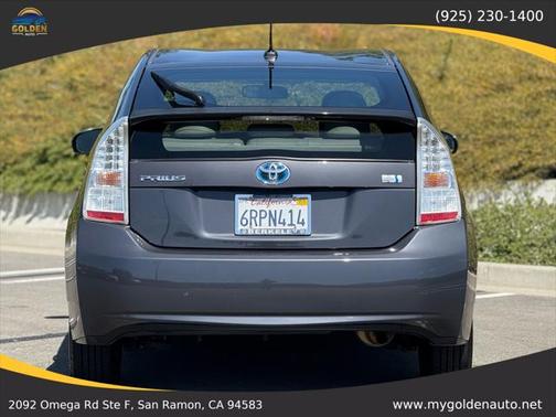 2011 Toyota Prius III