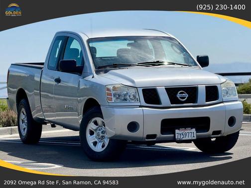 2005 Nissan Titan XE King Cab