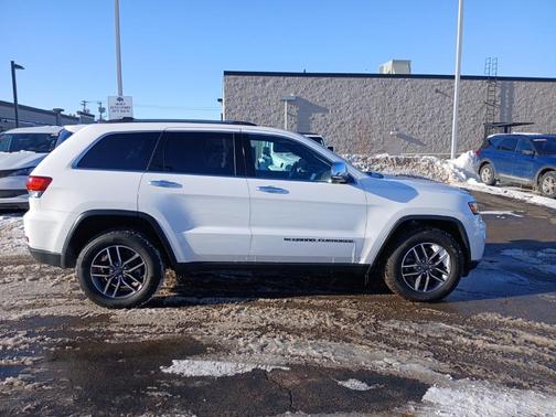 2022 Jeep Grand Cherokee Limited